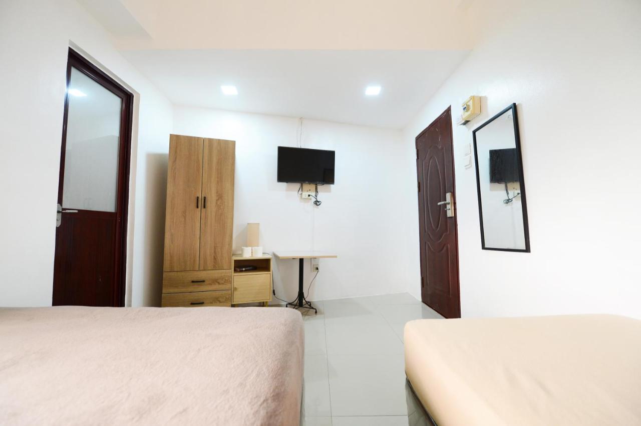 Hotel Cebu Courtyard Lapu-Lapu City Exteriér fotografie